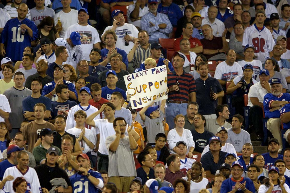 06-home-game-vs-Giants-014204112.jpg